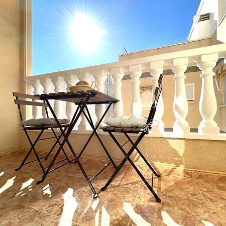 Apartamento Azzurro Apartman Torrevieja Kültér fotó