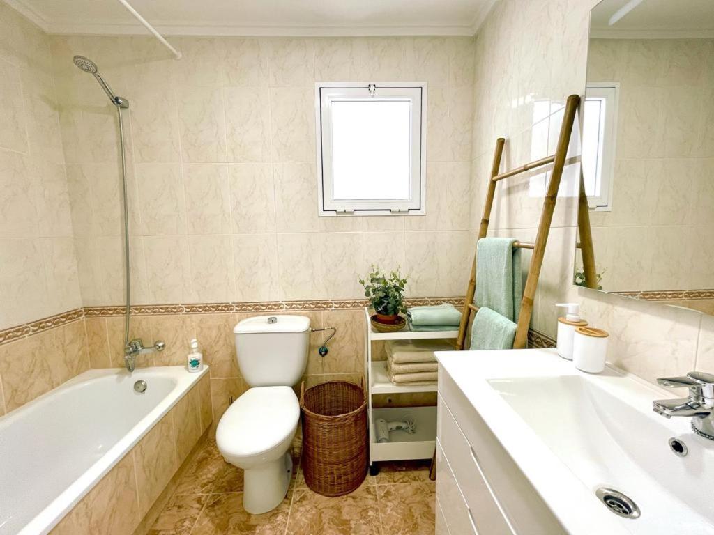 Apartamento Azzurro Apartman Torrevieja Kültér fotó