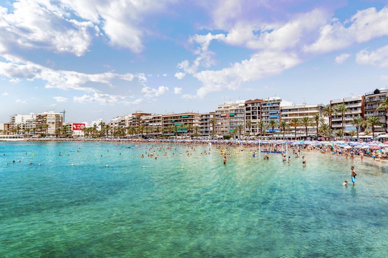 Apartamento Azzurro Apartman Torrevieja Kültér fotó