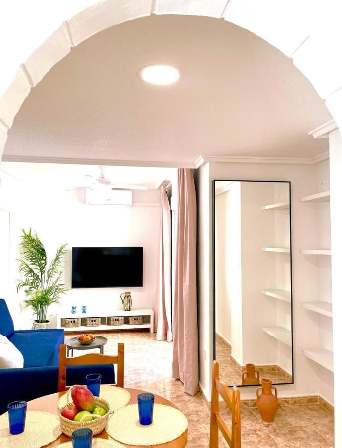 Apartamento Azzurro Apartman Torrevieja Kültér fotó